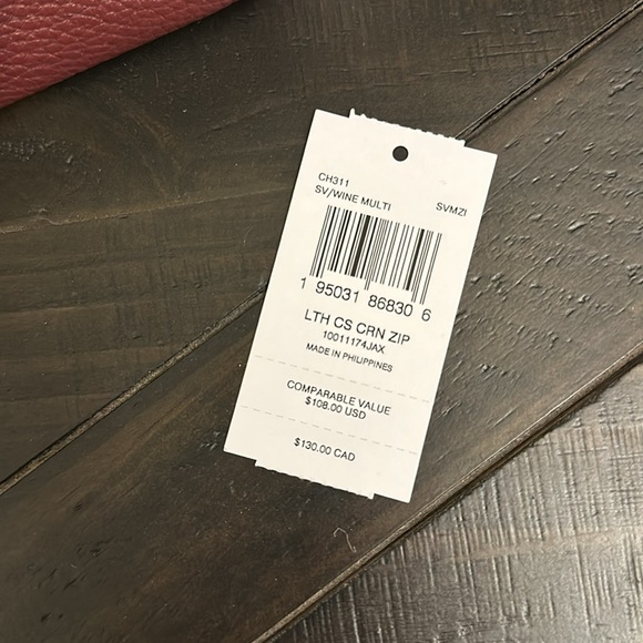 NWT COACH WRISTLET POUCH PEBBLED LEATHER ZIP BLACK BURGUNDY TAN - Picture 5 of 5